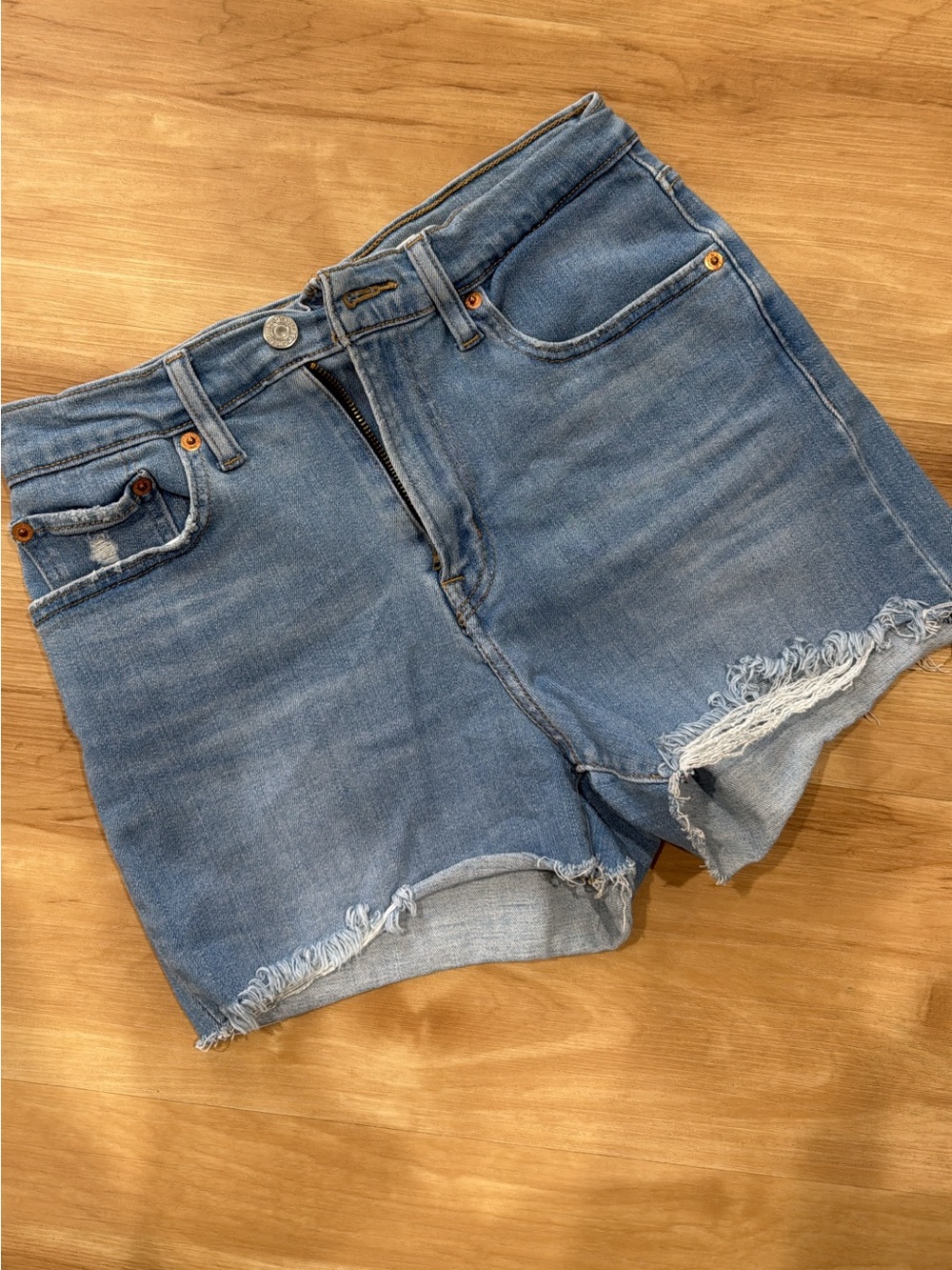 Levi shorts